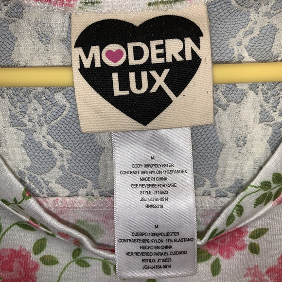 "This One's A Keeper" Tee - Picture 3 of 3